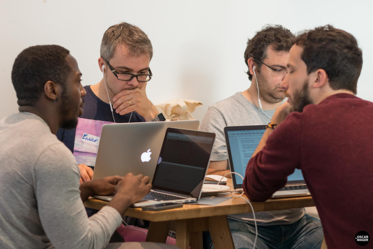 HRH15-team-buddies-crowdinterview